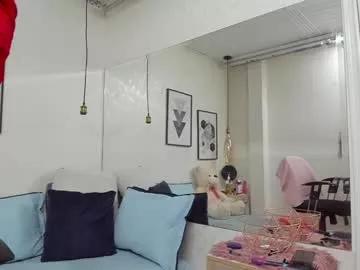 alejandraa_w on Chaturbate 