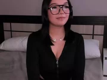 ashmoremore on Chaturbate 