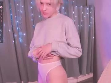 edward_holy on Chaturbate 