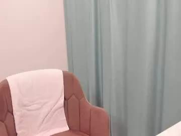 kristinevans on Chaturbate 