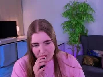 laura_fine on Chaturbate 