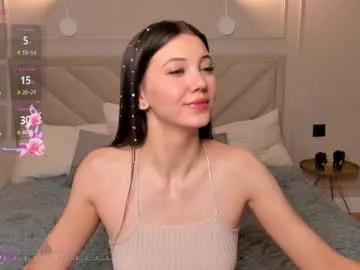 loragillim on Chaturbate 