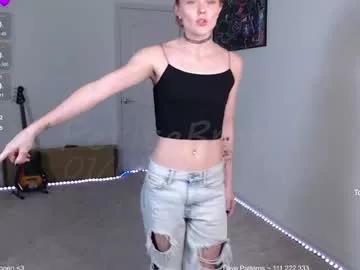 petitebrat on Chaturbate 