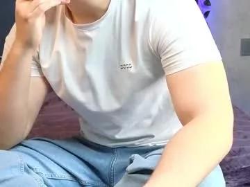 yan1xxx on Chaturbate 