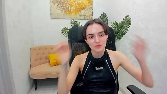 BellaSpace on StripChat 