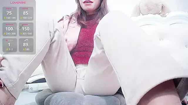 Latin-Asiann on StripChat 