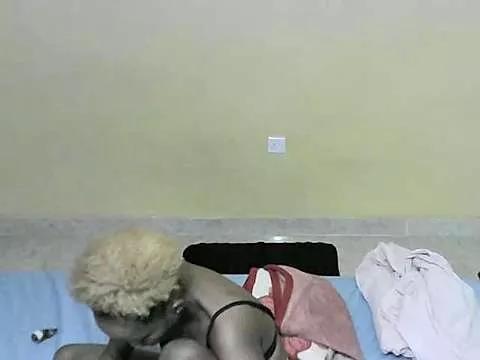 sexy_bum001 on StripChat 